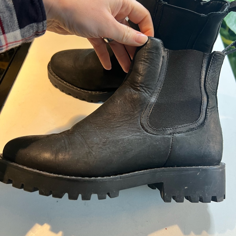 Thursday Boot Company Duchess Matte Black oiled leather size 5.5